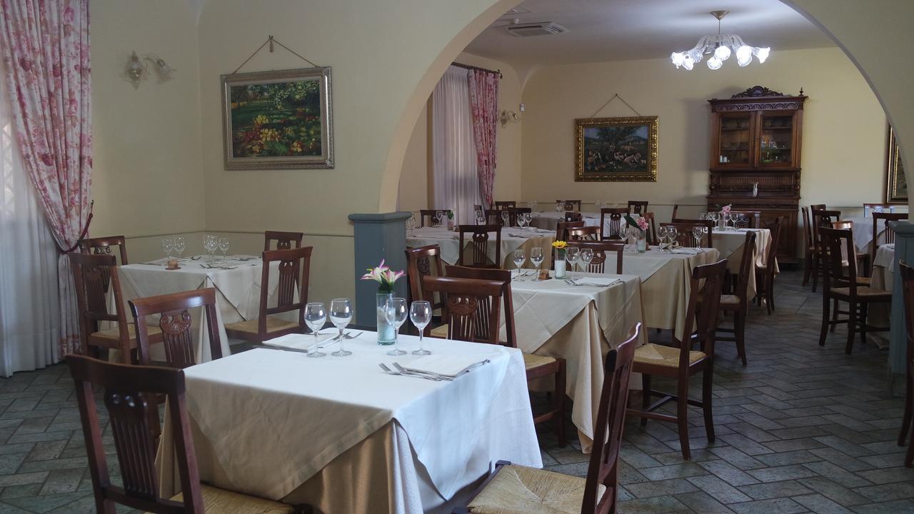 Гостевой дом Agriturismo Masseria I Risi Санта-Эуфемия-Ламеция Экстерьер фото
