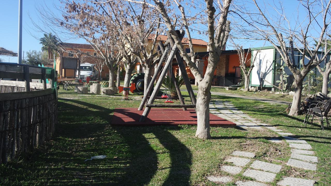 Гостевой дом Agriturismo Masseria I Risi Санта-Эуфемия-Ламеция Экстерьер фото